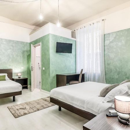 Asso Residence Stazione Terni Bagian luar foto