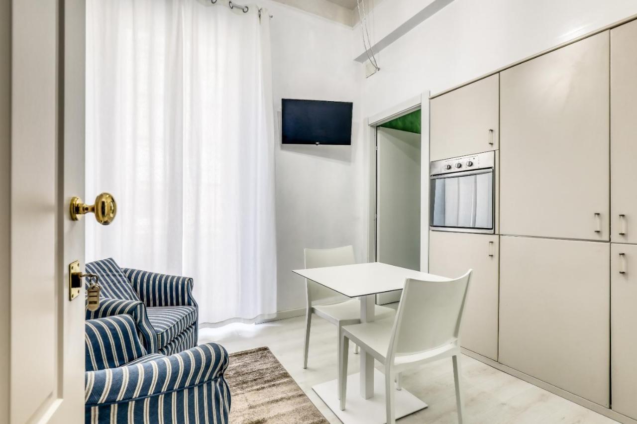 Asso Residence Stazione Terni Bagian luar foto